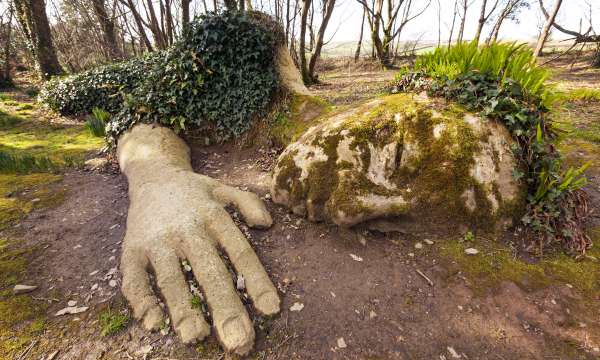 Sculpture at the Lost garden of heligan